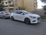 Hyundai Accent-4