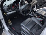 Hyundai Elantra-6