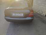 Mercedes E 270-5