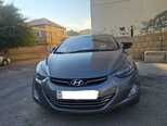 Hyundai Elantra-1