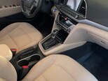 Hyundai Elantra-10