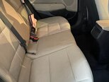 Hyundai Elantra-11