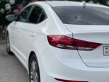 Hyundai Elantra-6