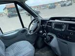 Ford Transit-11