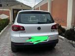 Volkswagen Tiguan-10