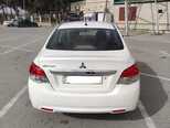 Mitsubishi Attrage-2