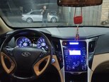 Hyundai Sonata-6