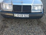 Mercedes 250 D-1