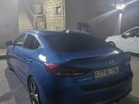 Hyundai Elantra-3