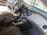 Chevrolet Cruze-10