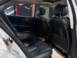 Mercedes E 350-13