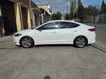 Hyundai Elantra-2