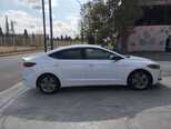 Hyundai Elantra-5