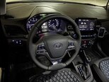 Hyundai Accent-8