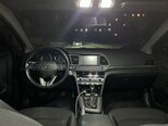 Hyundai Elantra-9