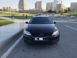 Volkswagen Jetta-1