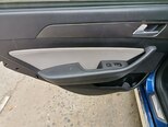 Hyundai Sonata-10