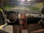 Mercedes E 240-5