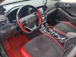 Hyundai IONIQ-8