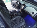 Chevrolet Cruze-9