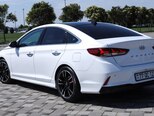 Hyundai Sonata-16