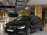 Volkswagen Passat-4