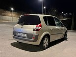 Renault Scenic-10