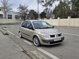 Renault Scenic-16