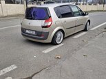 Renault Scenic-17
