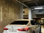 Toyota Camry-6