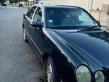 Mercedes E 220-2