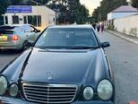 Mercedes E 220-9
