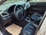 Hyundai Accent-11
