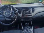 Kia Carens-3