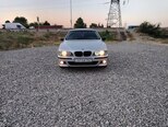 BMW 523-8