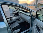 Toyota Prius-14