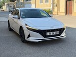 Hyundai Elantra-4