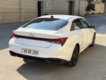 Hyundai Elantra-8