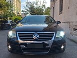 Volkswagen Passat-1