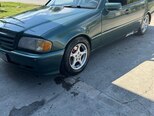 Mercedes 220 E-2