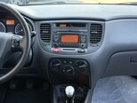 Kia Rio-13