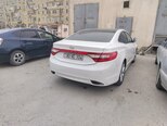 Hyundai Azera-19