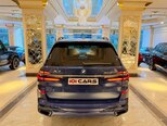 BMW X7-8