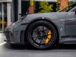 Porsche 911 GT3-11