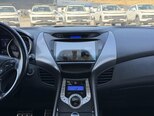 Hyundai Elantra-14