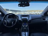 Hyundai Elantra-11