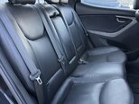 Hyundai Elantra-10
