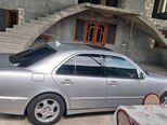 Mercedes E 320-12