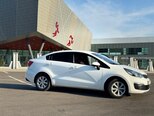 Kia Pride-3