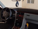 Mercedes E 240-8